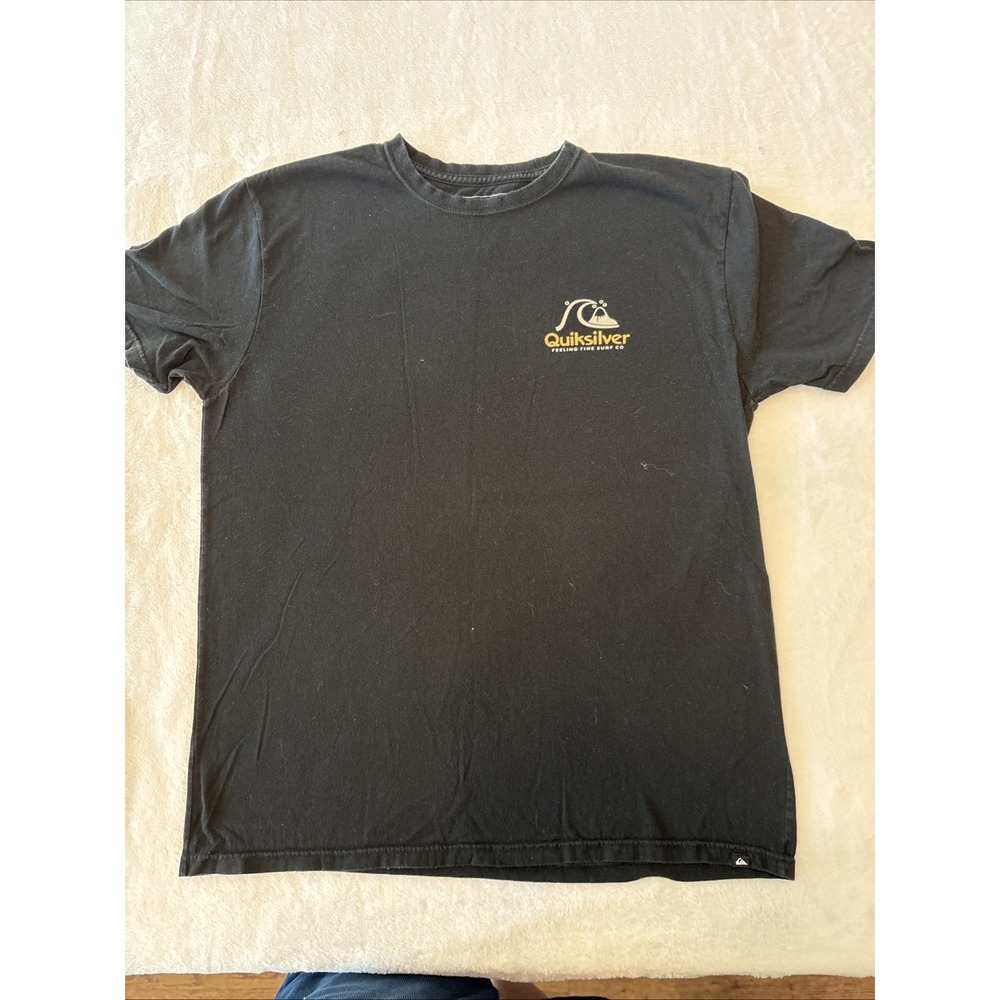 quicksilver t shirt